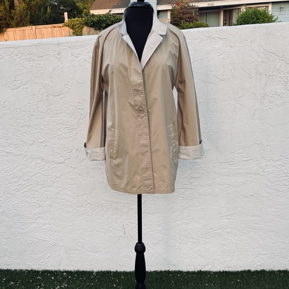 LES COPAINS, Italy Women's High End coat Euro size 44 Medium Beige/modern - Picture 3 of 13